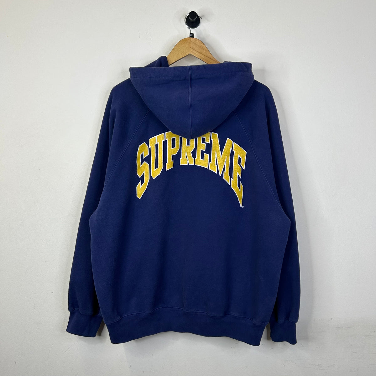 SUPREME CRACKED RAGLAN ZIP UP
