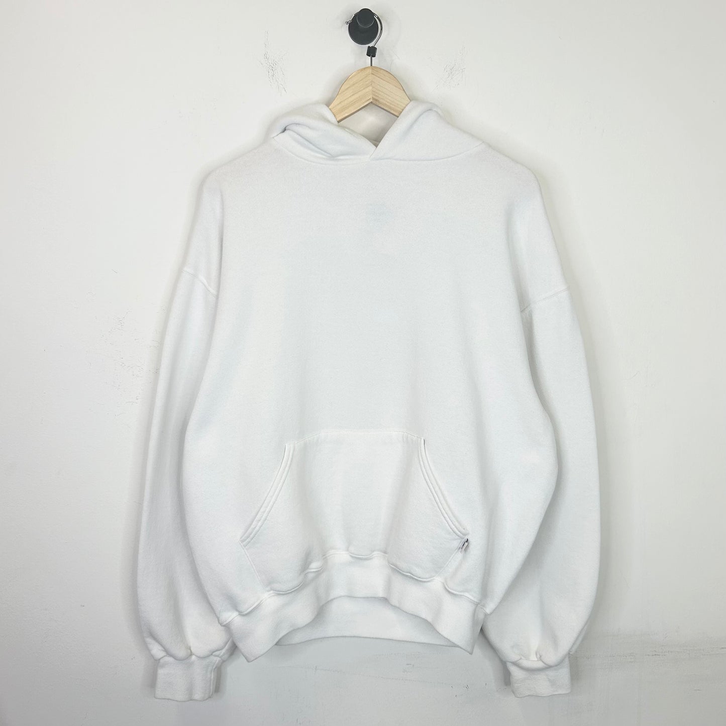 WHITE RUSSELL ATHLETIC HOODIE