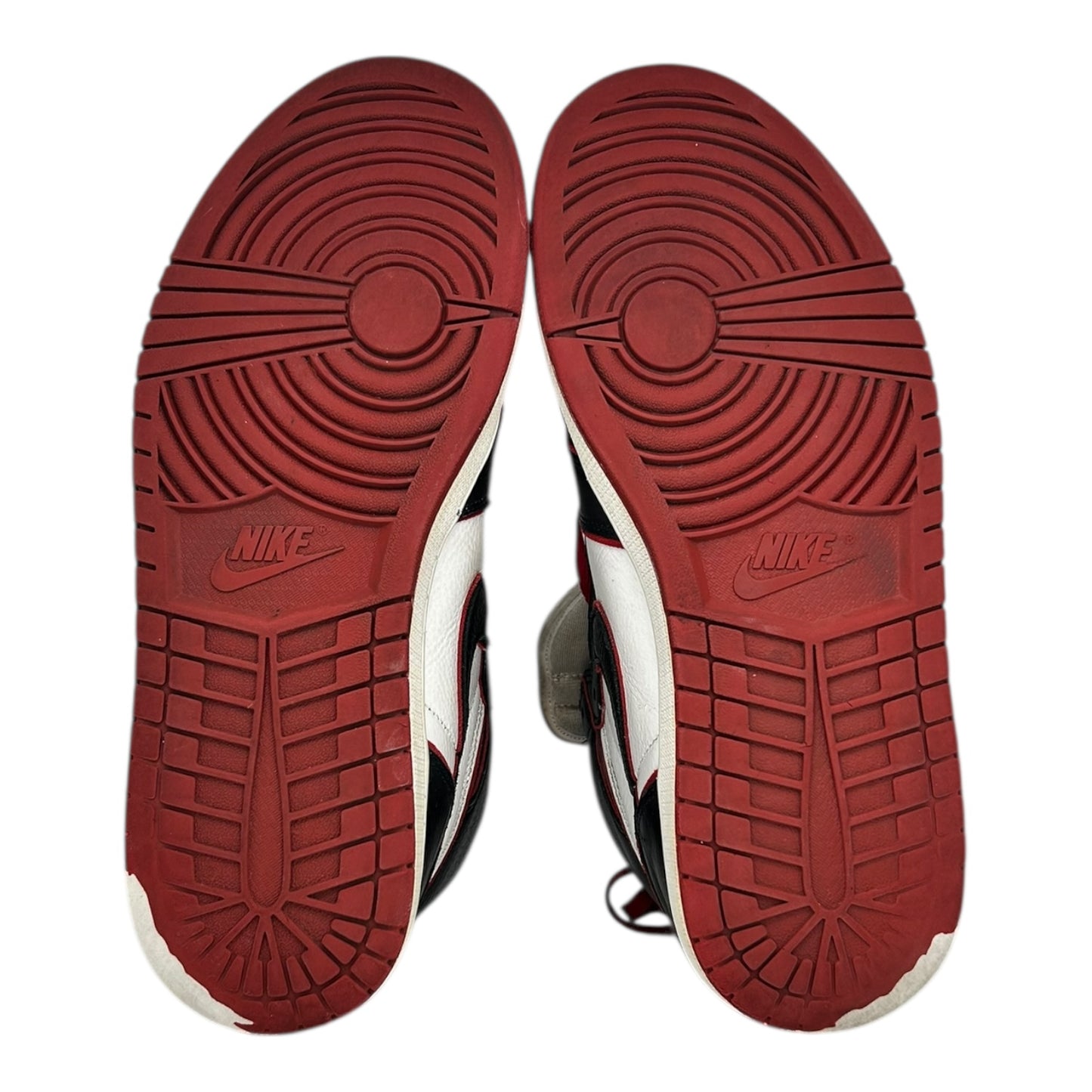 PREOWNED JORDAN 1 HIGH BLOODLINE