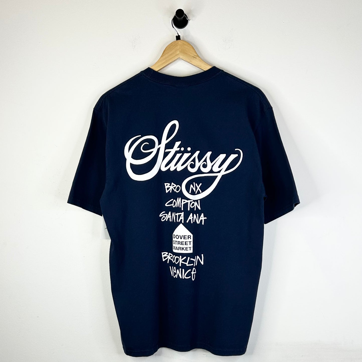 STUSSY DOVER STREET MARKET NAVY TEE