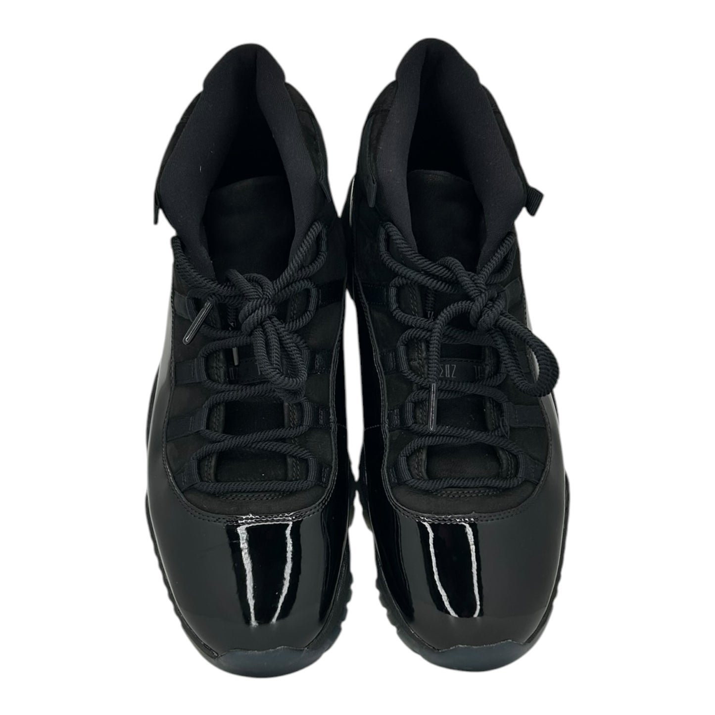 PREOWNED JORDAN 11 CAP AND GOWN