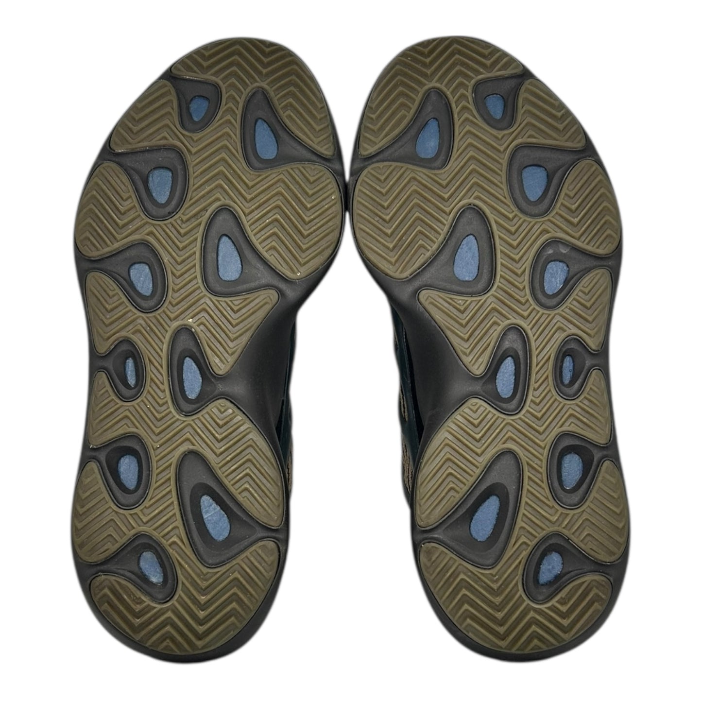 PREOWNED YEEZY 700 V3 CLAY BROWN