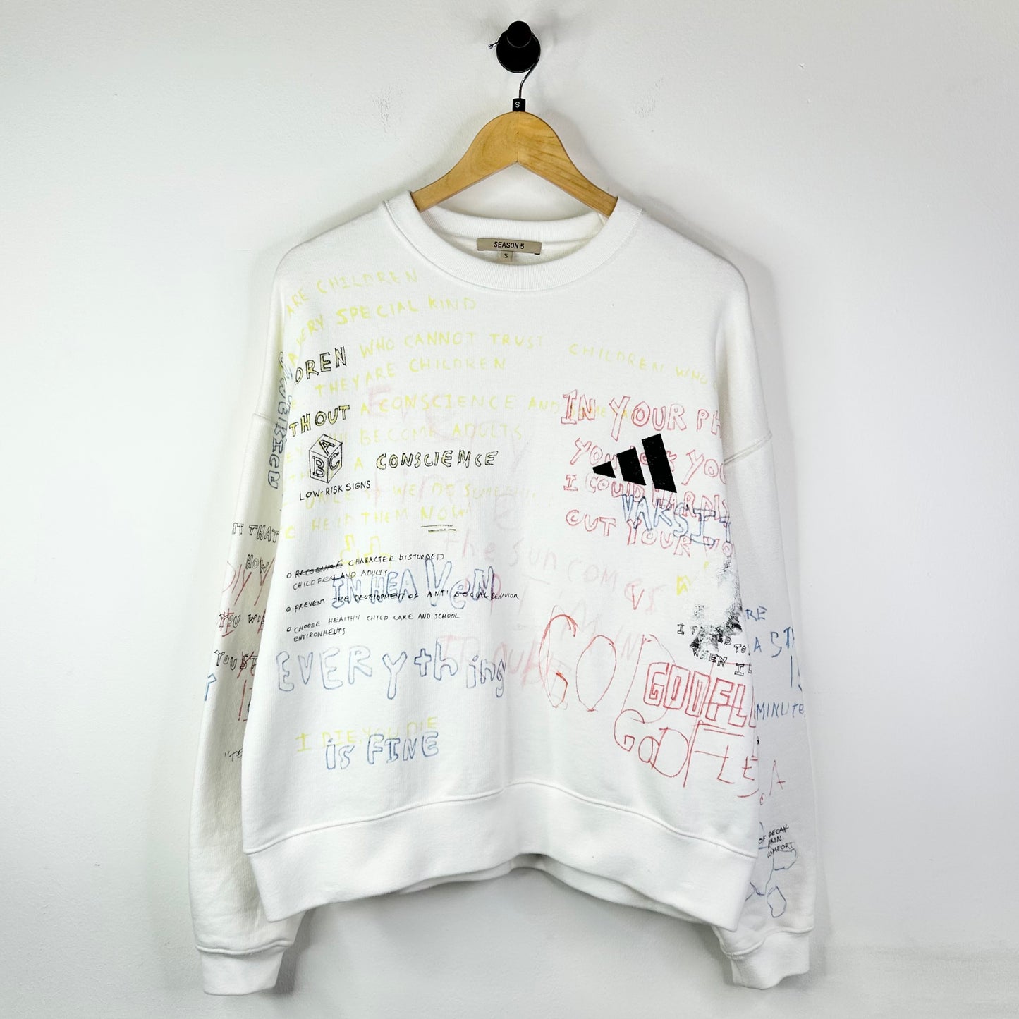 YEEZY SEASON 5 SCRIBBLE CREWNECK