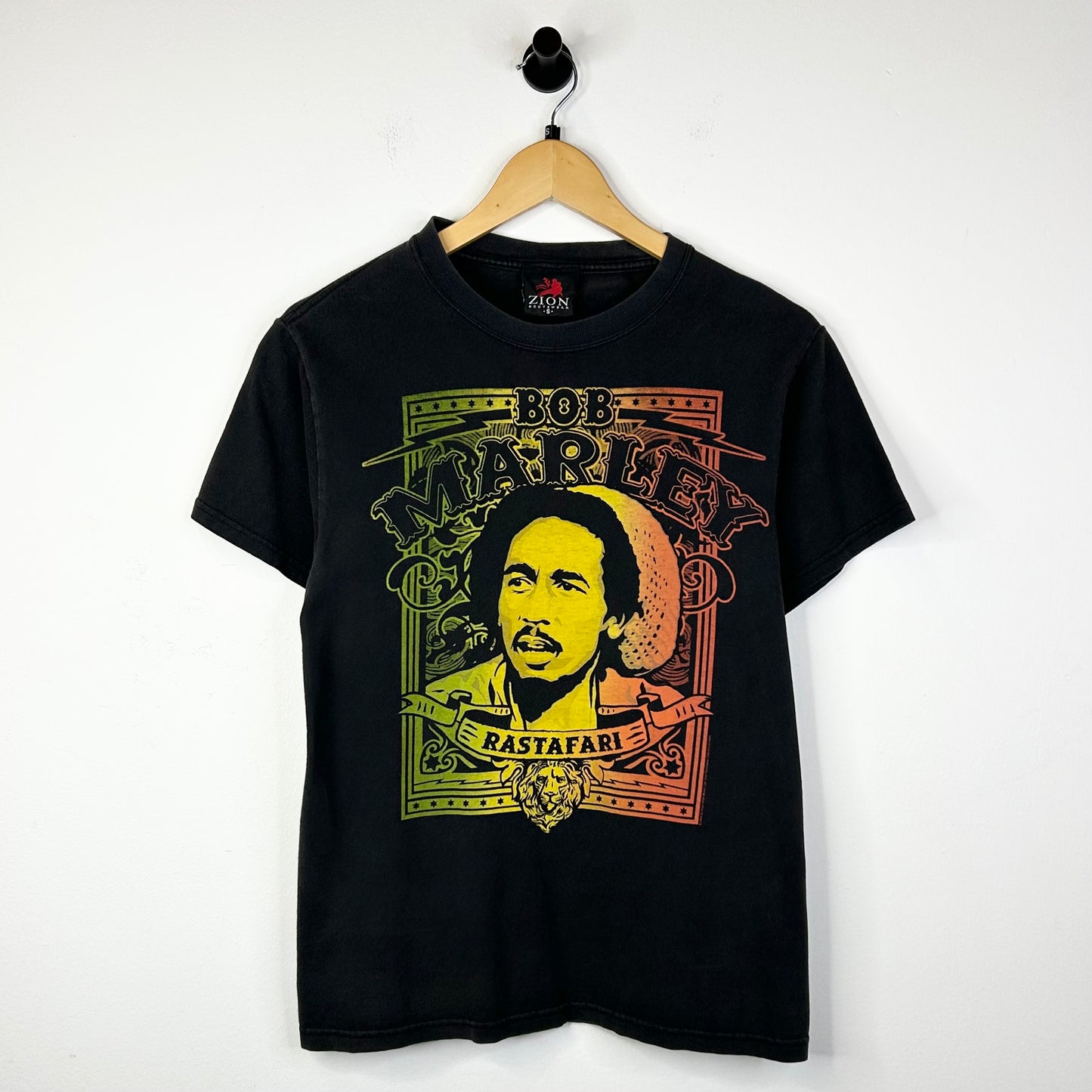 BOB MARLEY RASTAFARI ZION TAG TEE