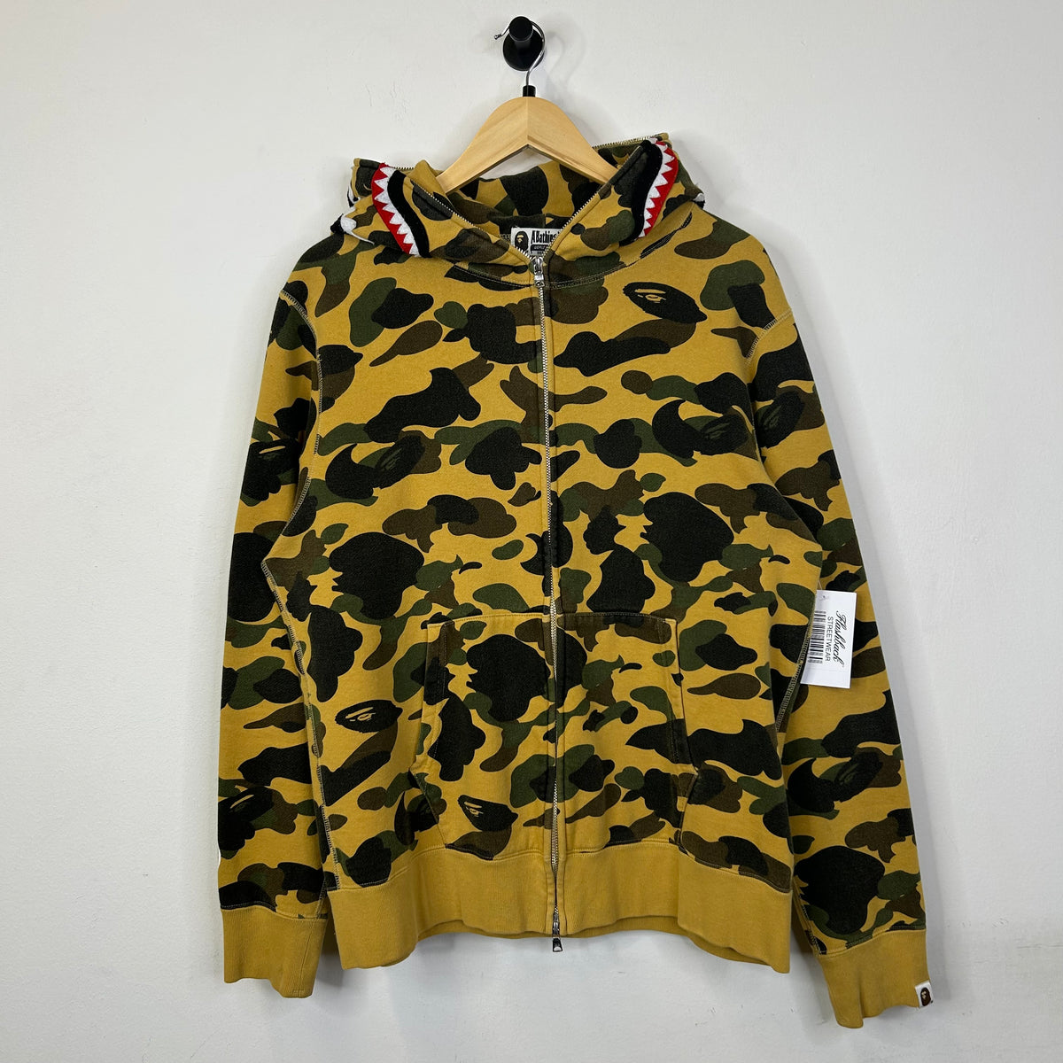 BAPE 1ST CAMO SHARK FULL ZIP