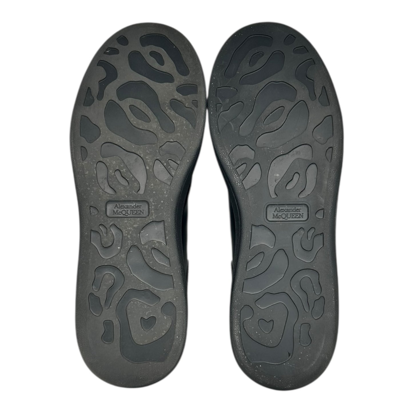 PREOWNED ALEXANDER MCQUEEN OVERSIZED SNEAKER BLACK/BLACK