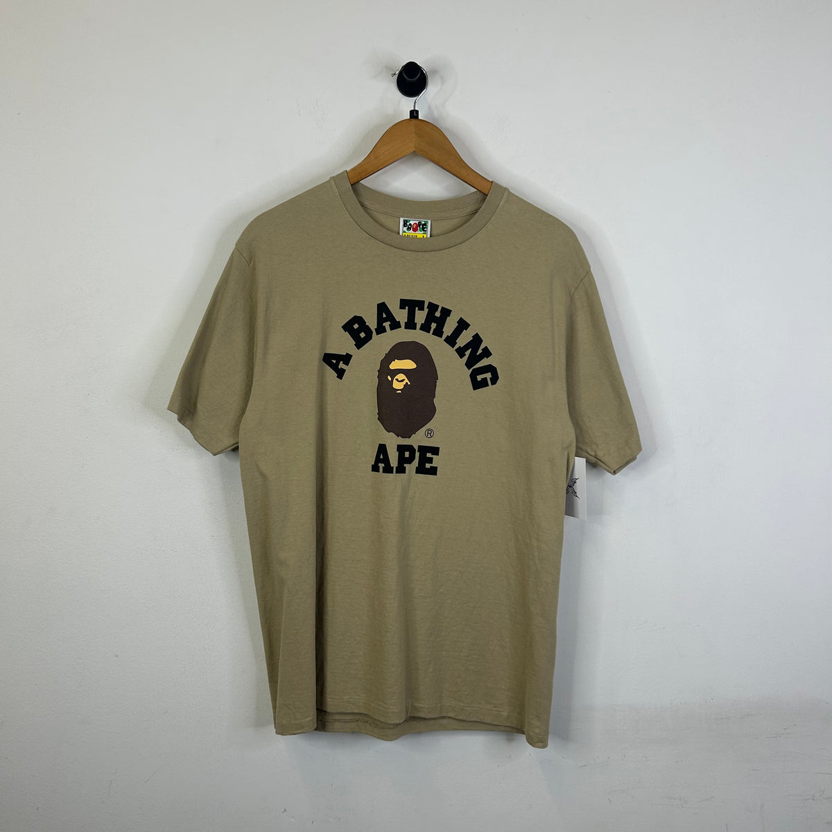 BAPE COLLEGE TEE BEIGE
