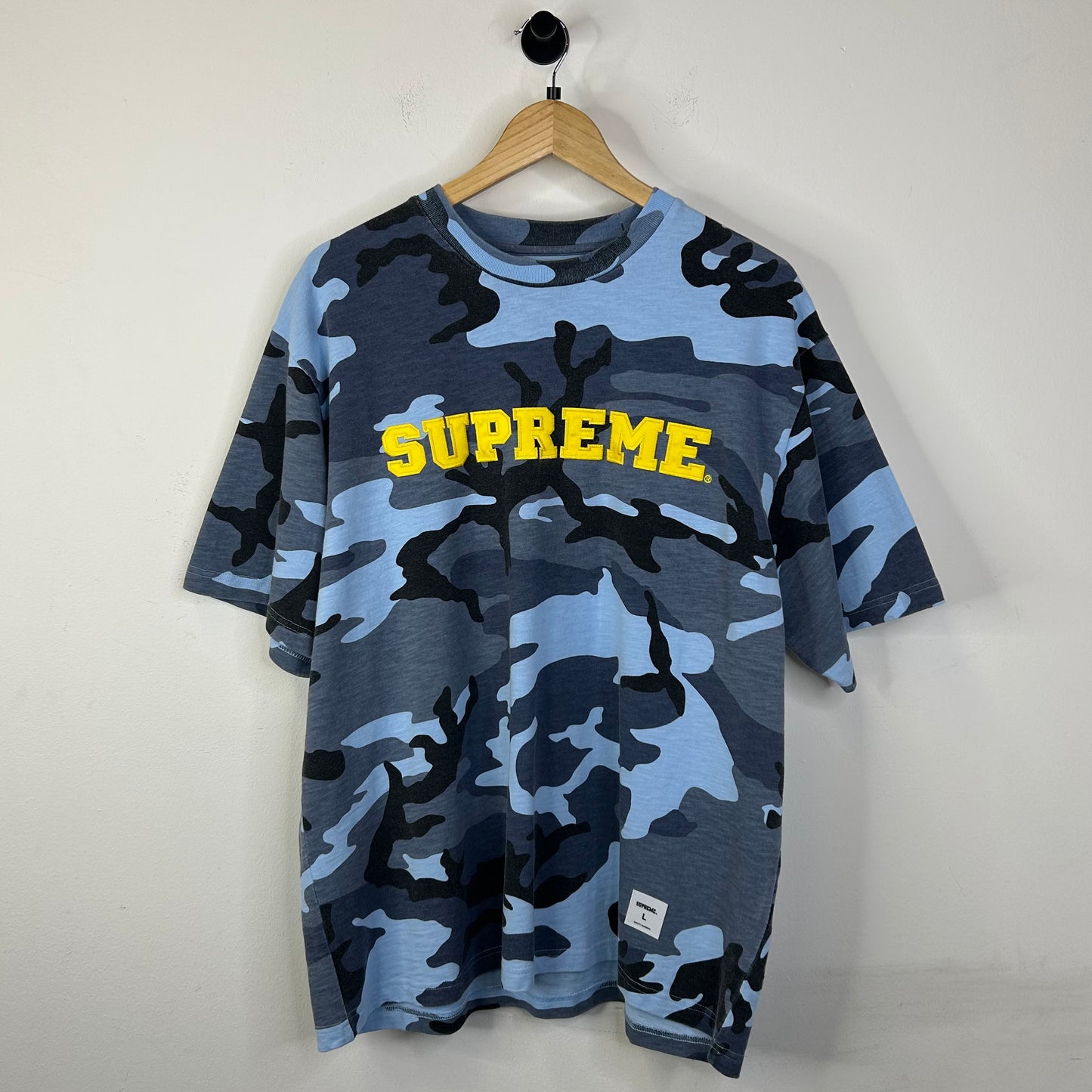 SUPREME COLLEGIATE APPLIQUE BLUE TEE
