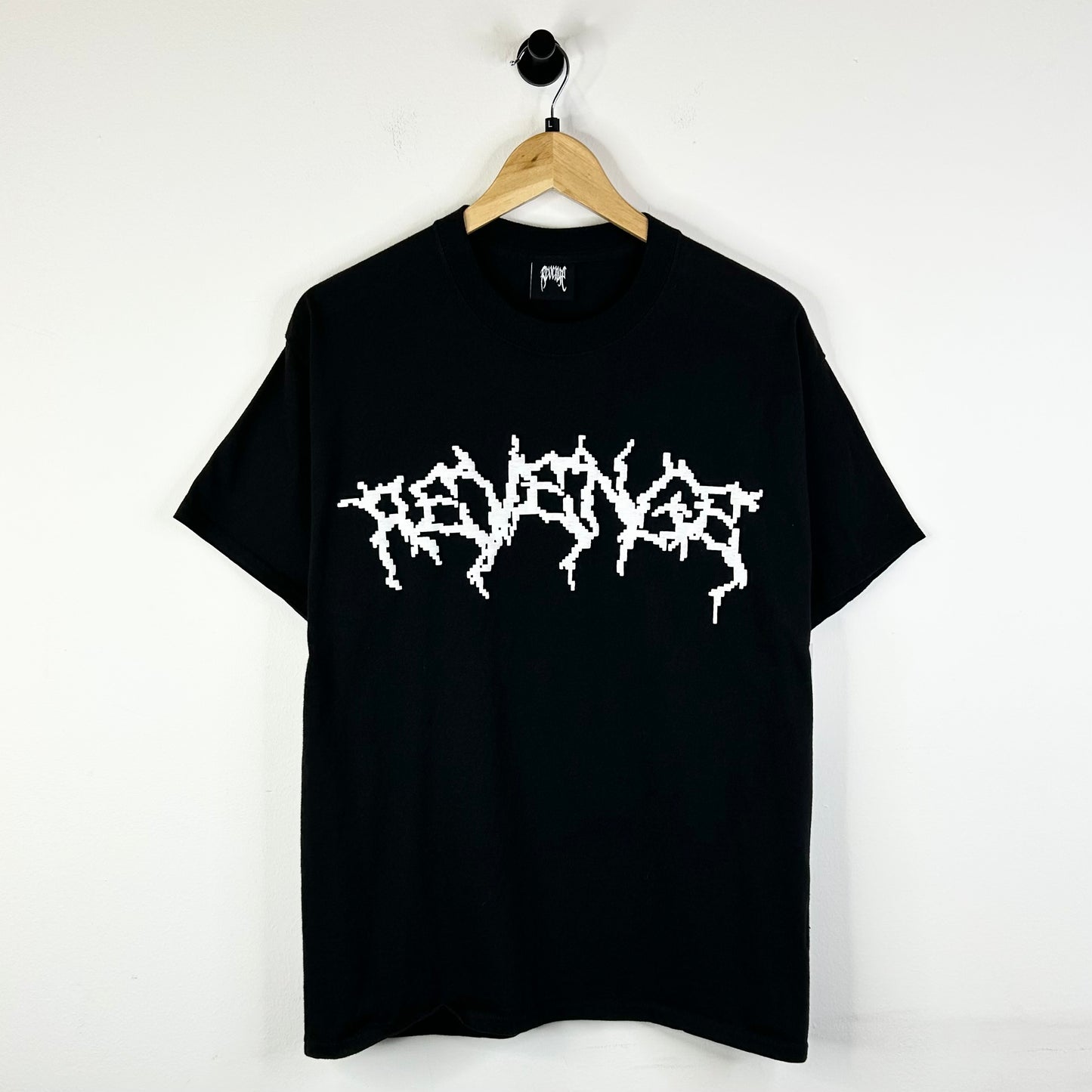 REVENGE PUFF PRINT SCRIPT TEE