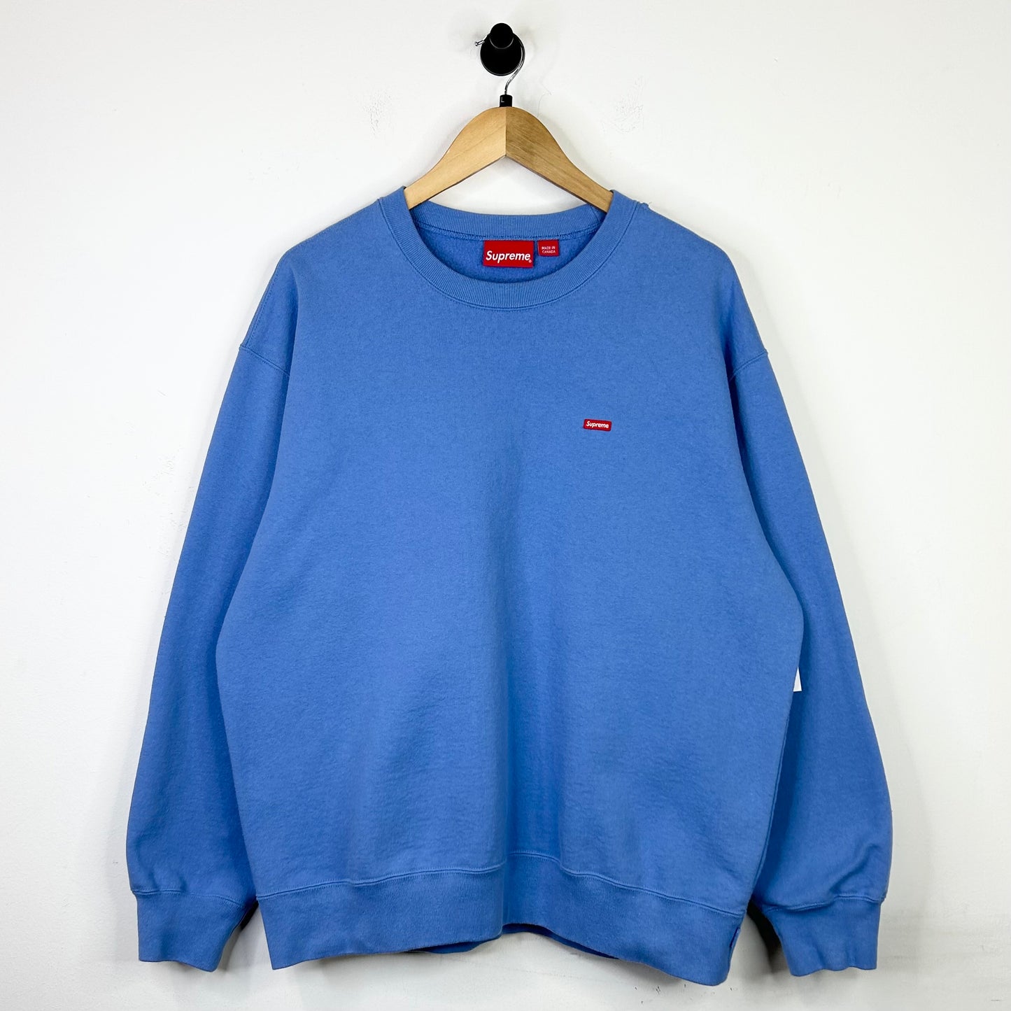 SUPREME SMALL BOX CREWNECK POWDER BLUE