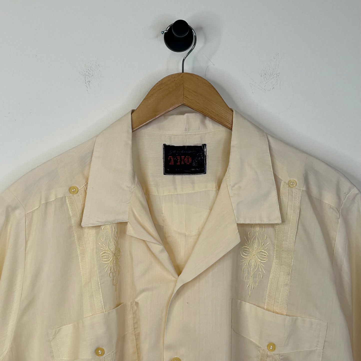 THO 4 POCKET BUTTON UP WHITE TEE