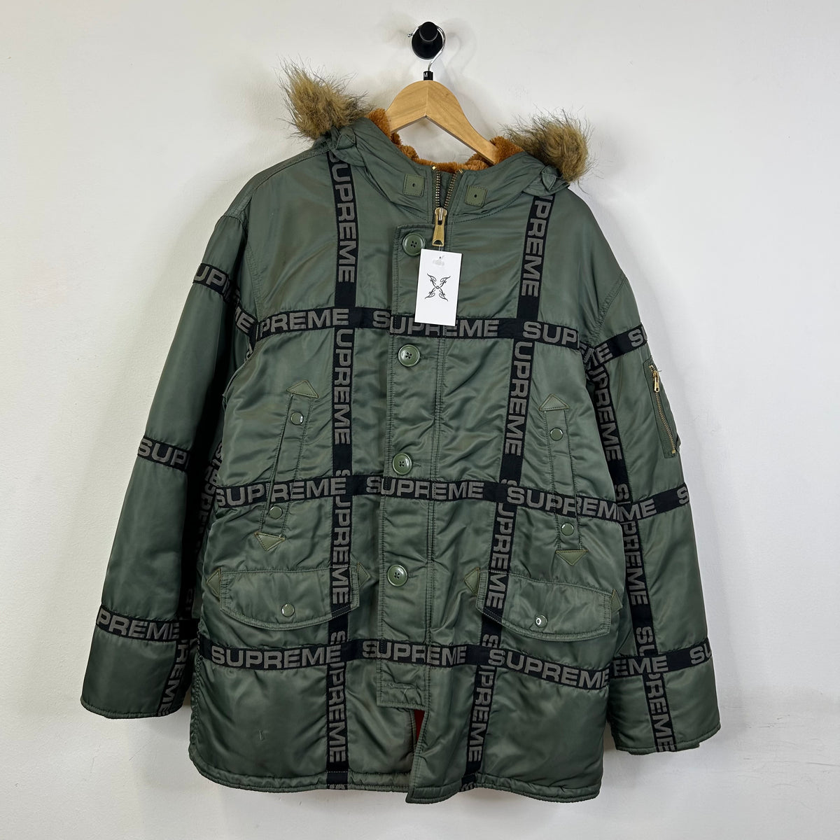 SUPREME LOGO TAPE N-3B PARKA