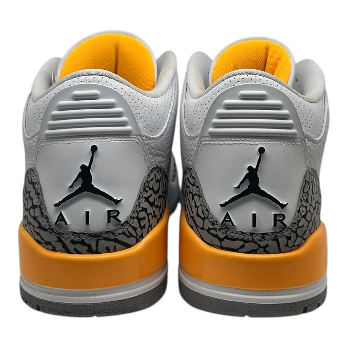 PREOWNED JORDAN 3 LAZER ORANGE WMNS