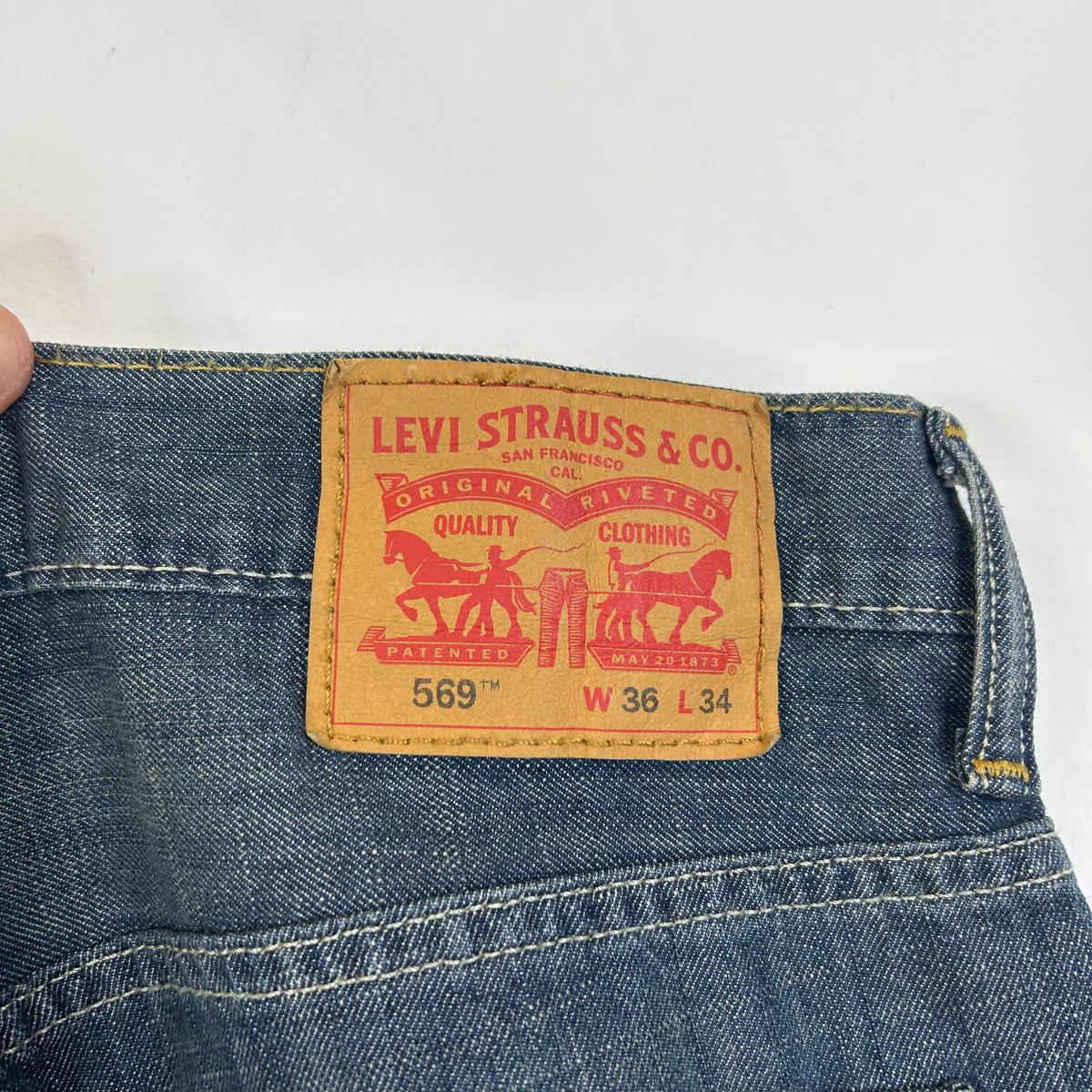 LEVIS 569 DARK BLUE JEAN