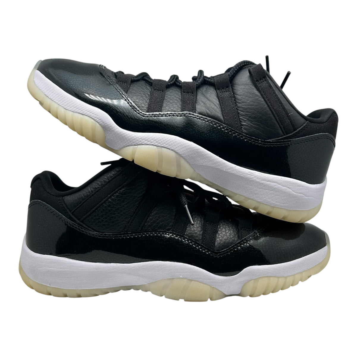 PREOWNED JORDAN 11 LOW 72-10