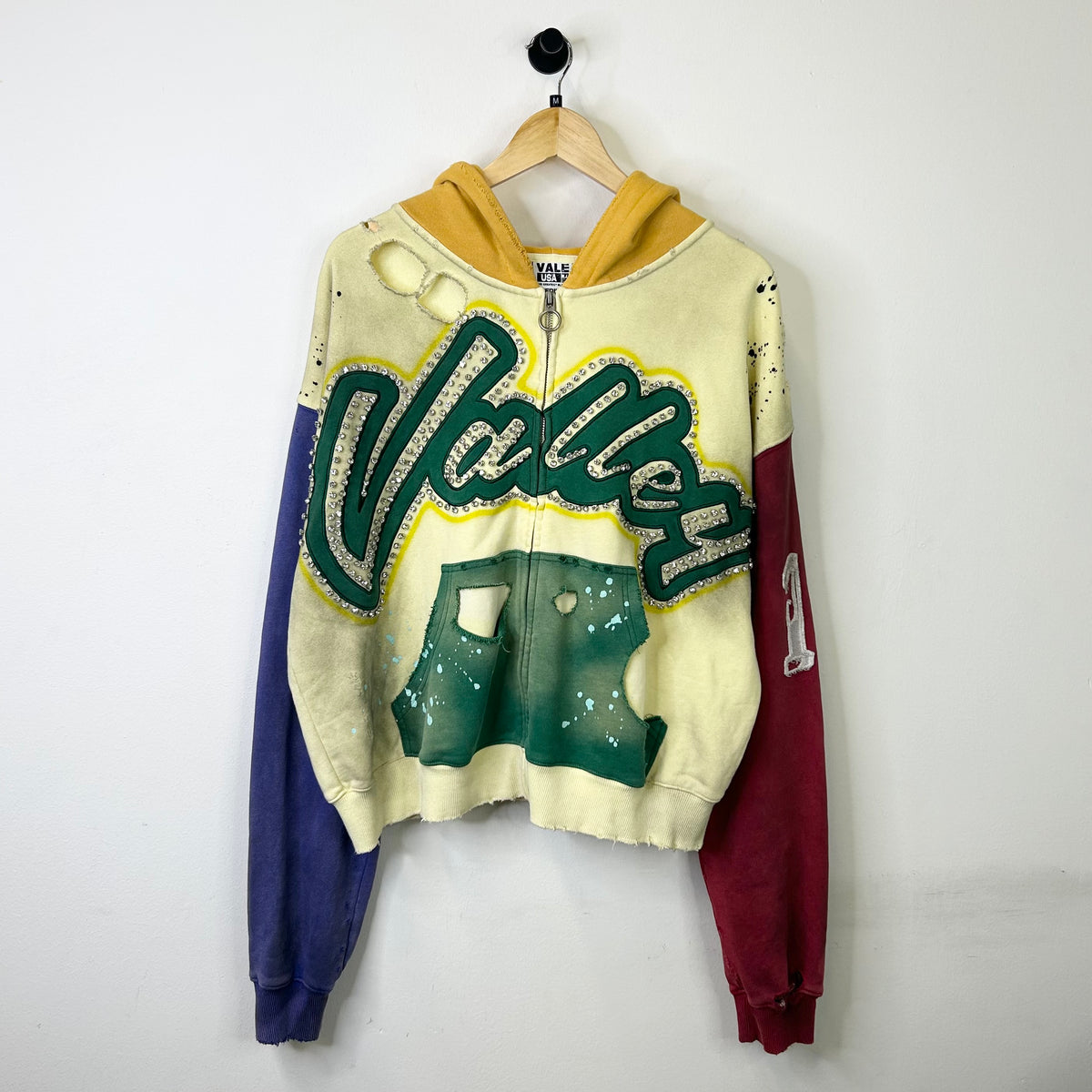VALE FOREVER COLLAGE ZIP UP