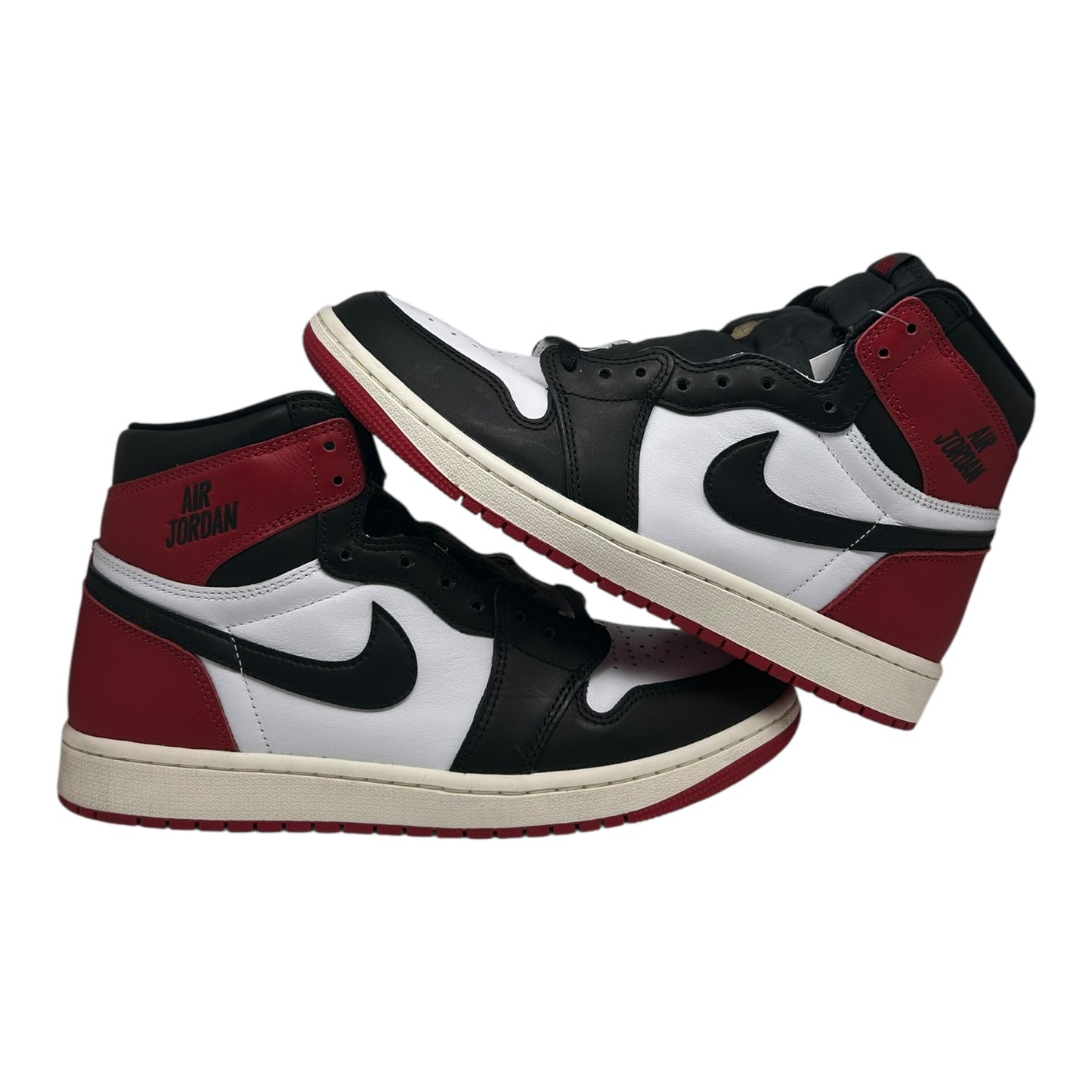PREOWNED JORDAN 1 HIGH BLACK TOE