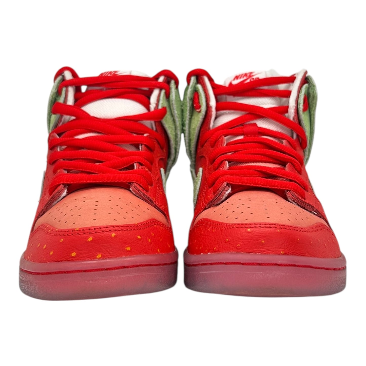 PREOWNED NIKE SB DUNK HIGH STRAWBERRY COUGH