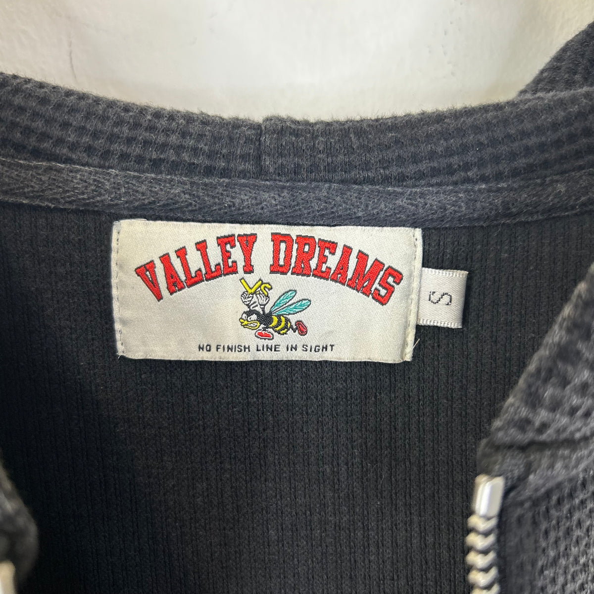 VALE FOREVER REBORN WAFFLE KNIT ZIP UP BLACK