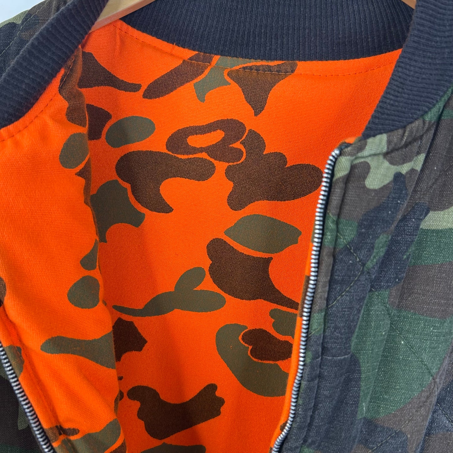 VINTAGE ORANGE/GREEN CAMO VEST