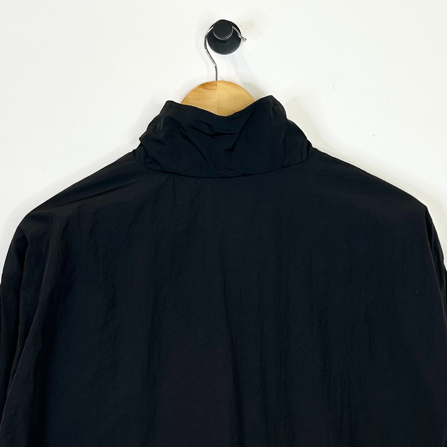 ERIC EMANUEL OLYMPIC BLACK RED WINDBREAKER