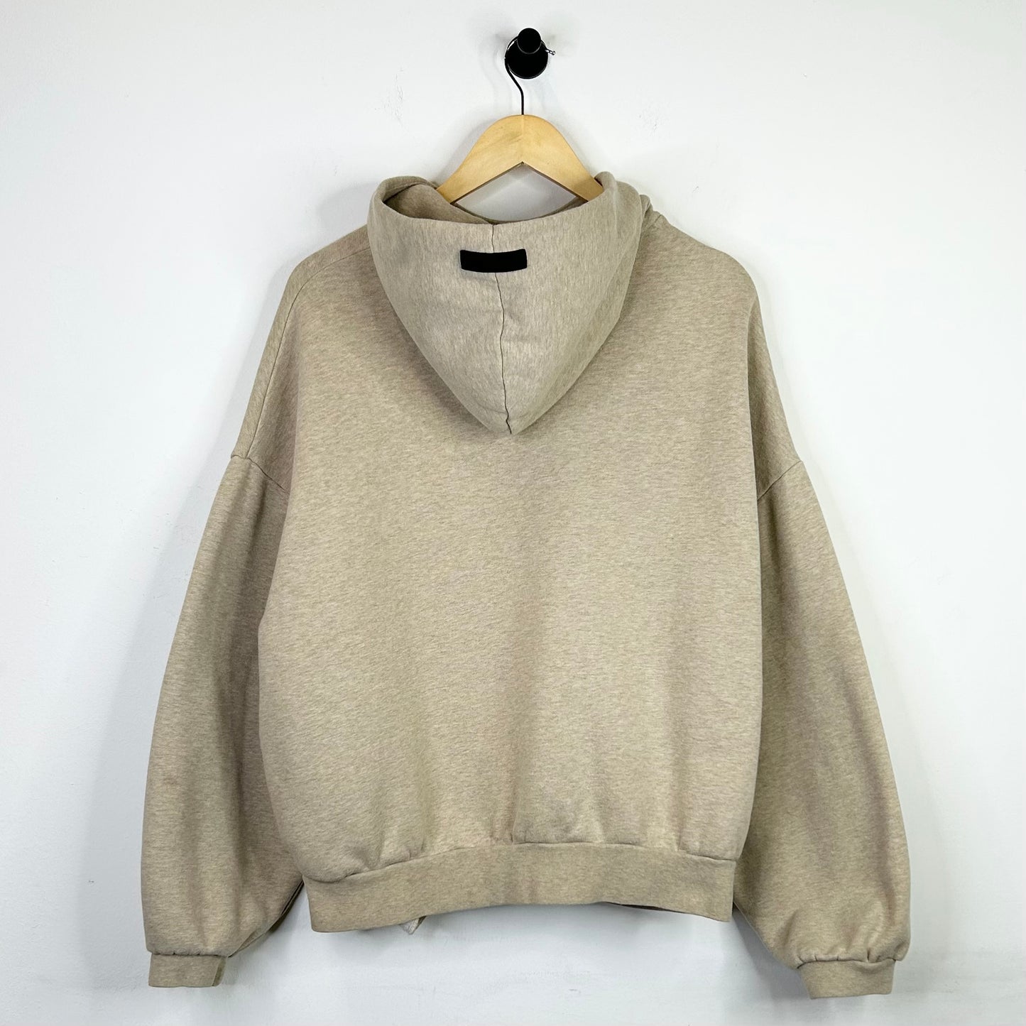 FEAR OF GOD ESSENTIALS LIGHT OATMEAL SCUBA HOODIE