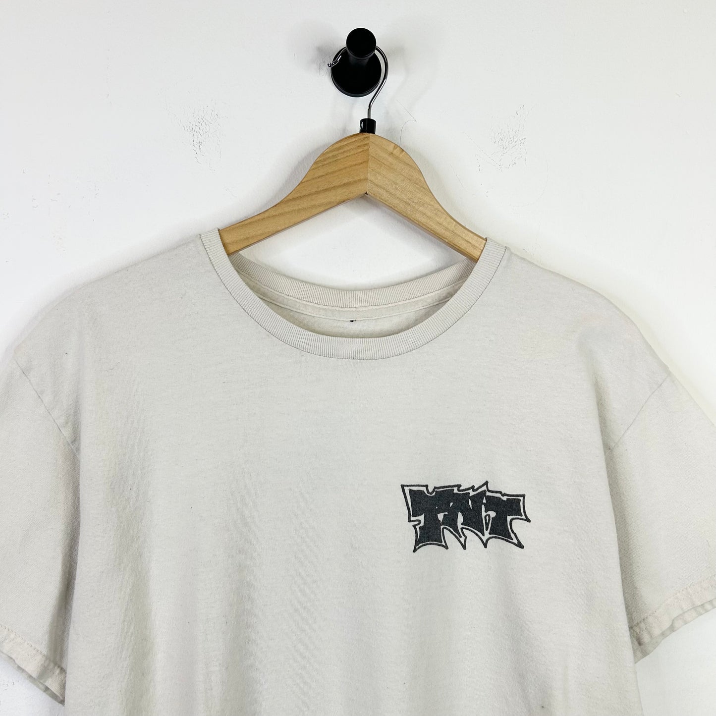 TNT BAND TEE