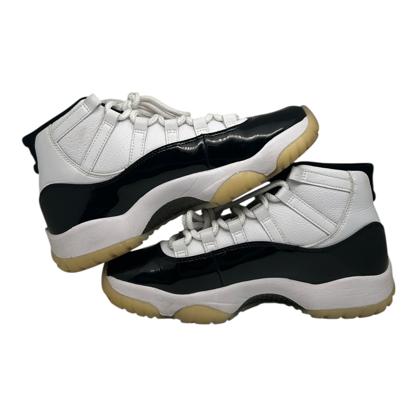 PREOWNED JORDAN 11 HIGH DMP