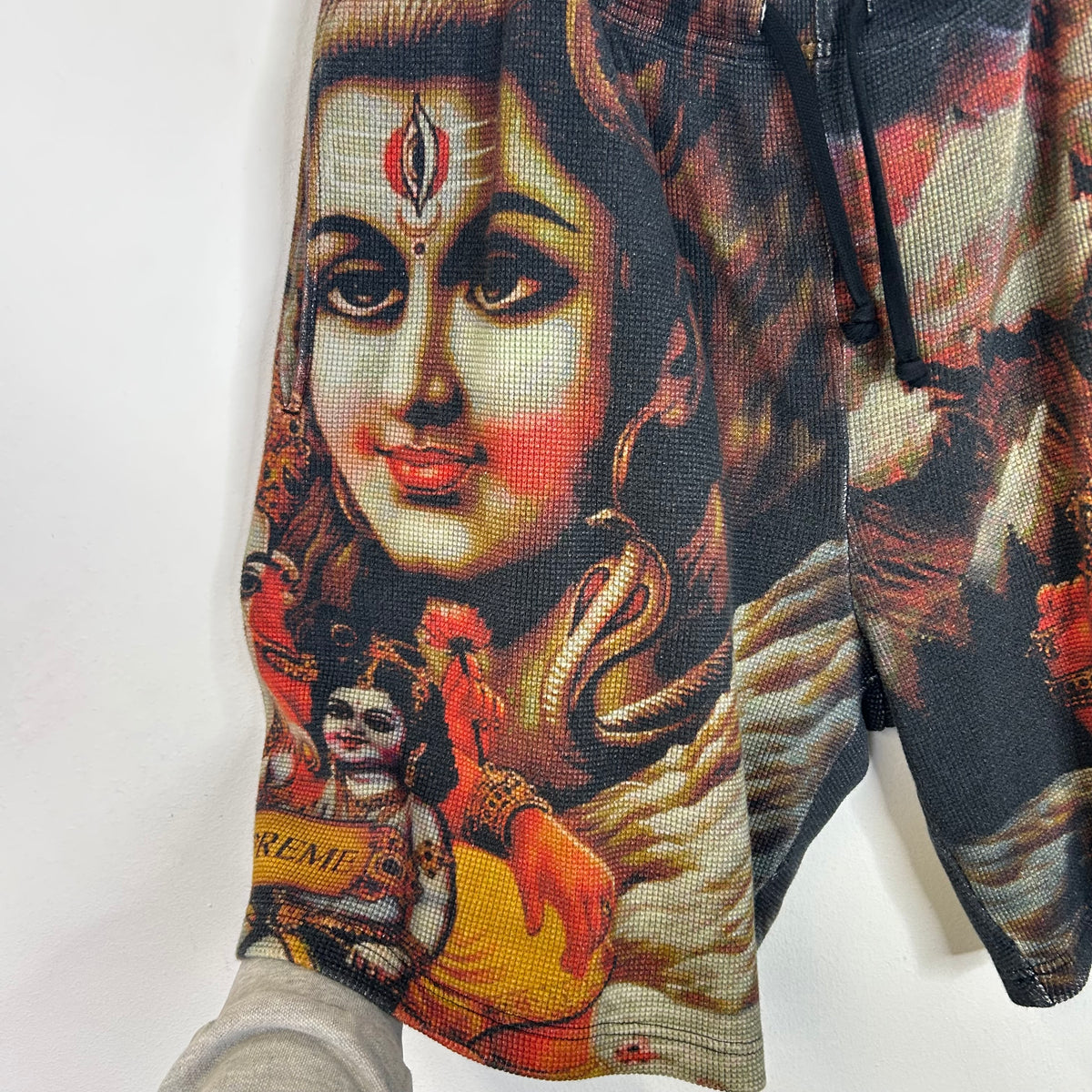 SUPREME GANESH SHORTS