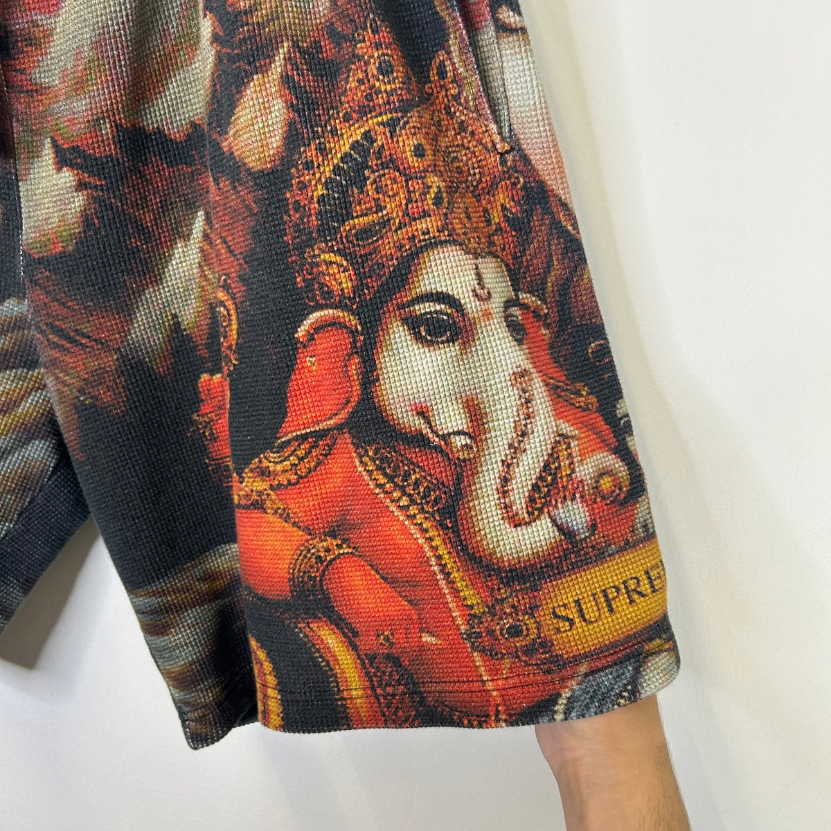 SUPREME GANESH SHORTS