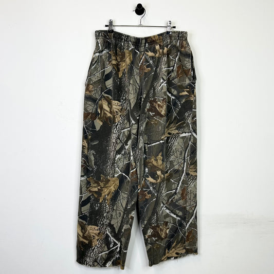 LIBERTY BAGGY CAMO SWEATPANTS