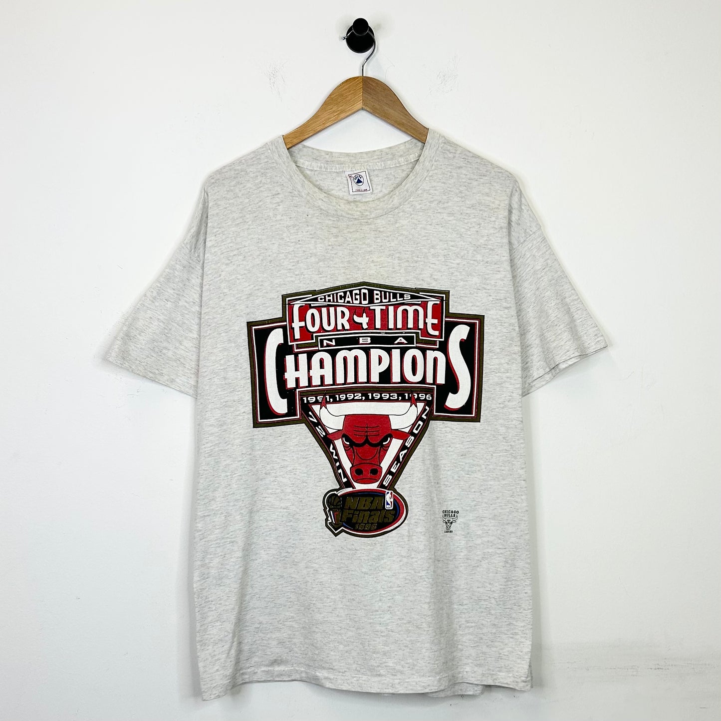 CHICAGO BULLS OUR TIME CHAMPIONS TEE