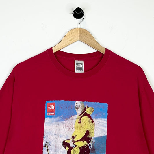SUPREME NORTH FACE MOUNTAINEER RED TEE