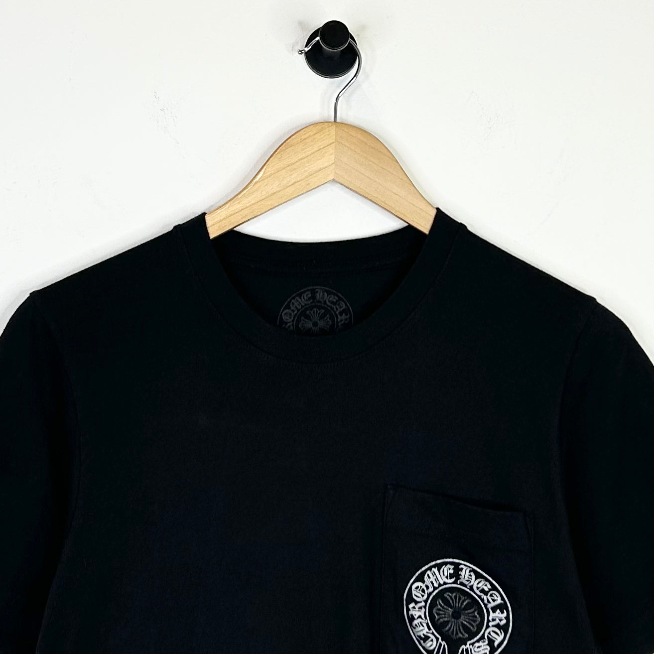 CHROME HEARTS LAS VEGAS SILVER HORSESHOE TEE