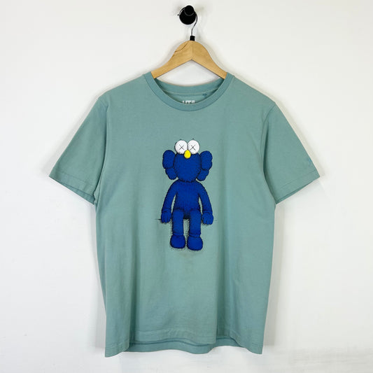 KAWS x UNIQLO BLUE BFF TEE