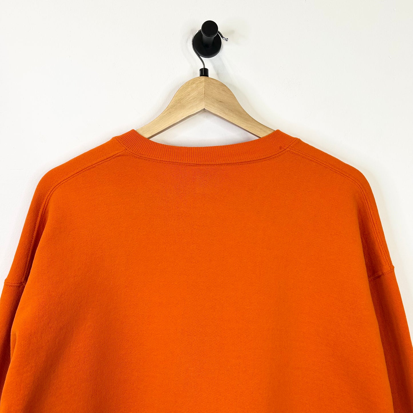 ORANGE RUSSELL ATHLETIC CREWNECK