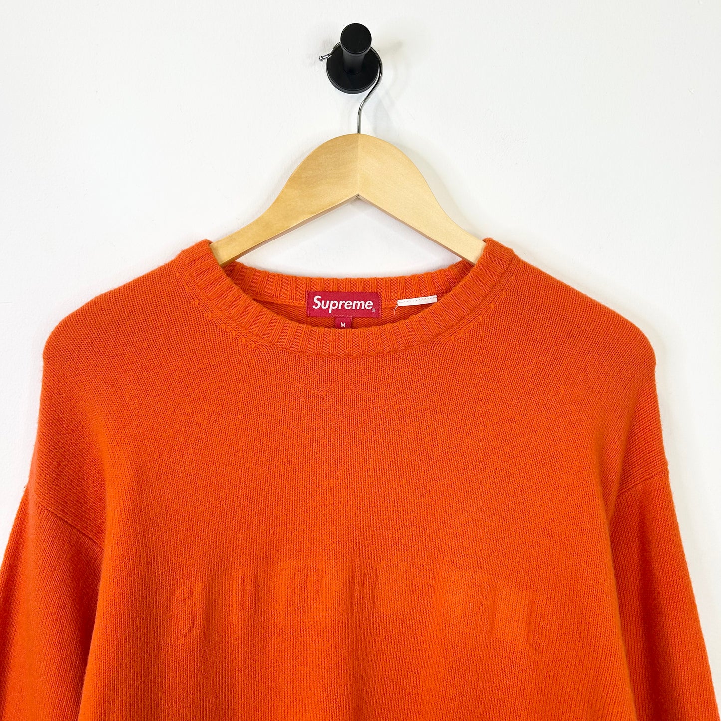 SUPREME EMBOSSED ORANGE KNIT SWEATER