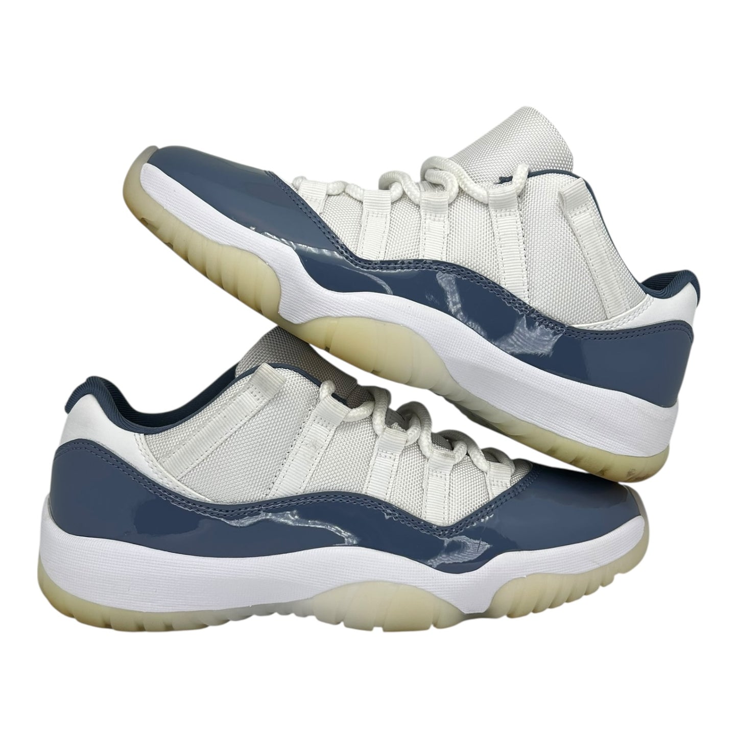 PREOWNED JORDAN 11 DIFFUSED BLUE