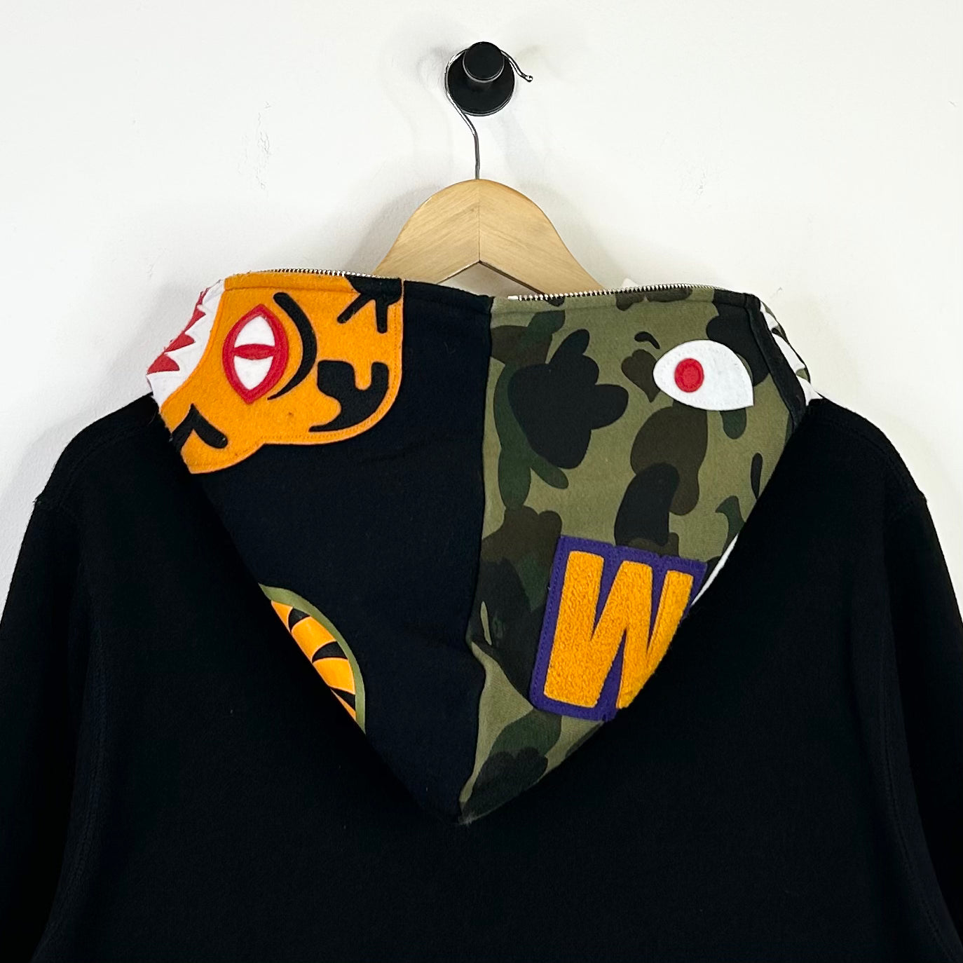 BAPE CAMO BLACK SHARK ZIP UP