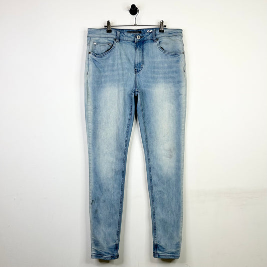 SERENEDE LIGHT WASH EMBROIDERED LOGO JEANS