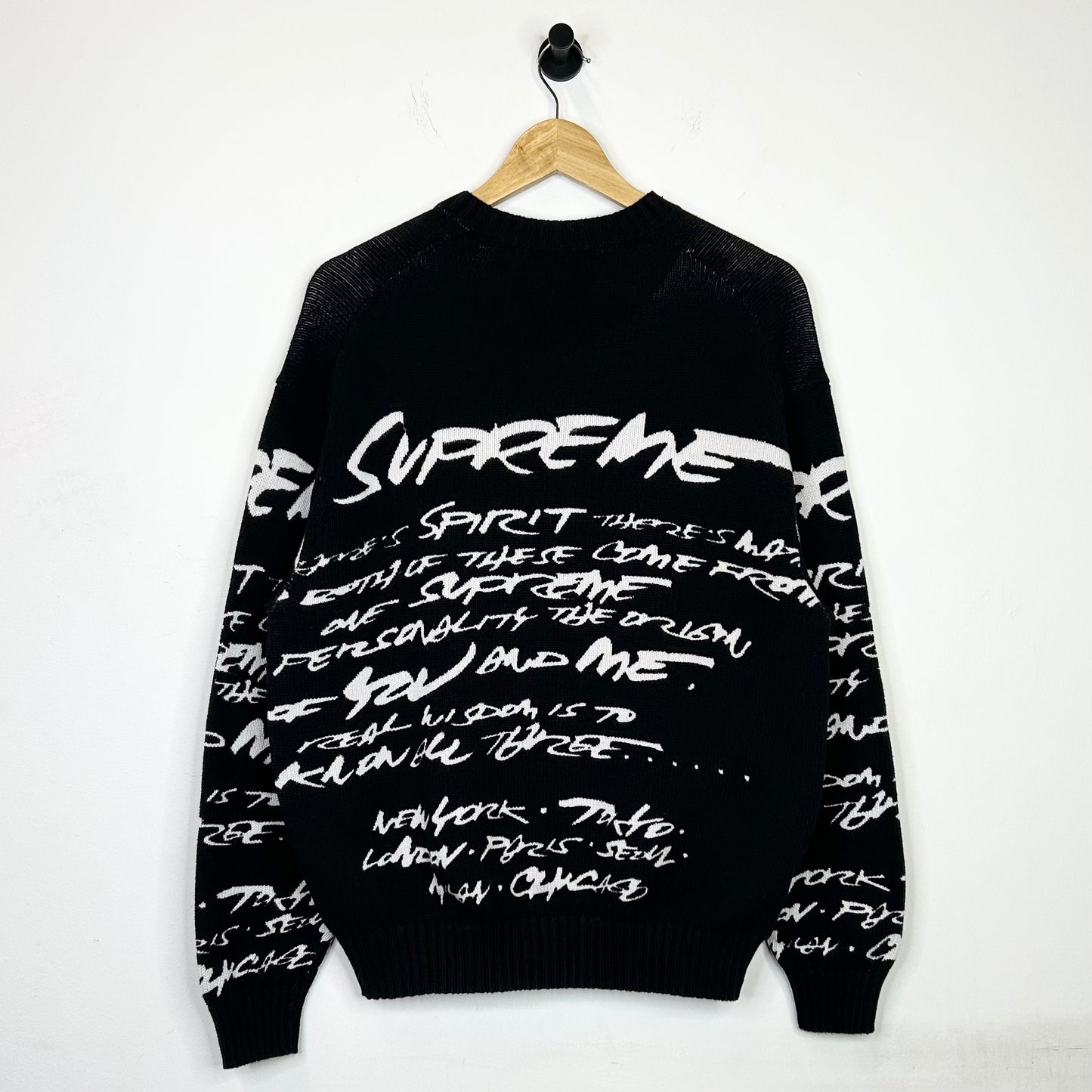 SUPREME FUTURA BLACK WHITE SCRIPT SWEATER