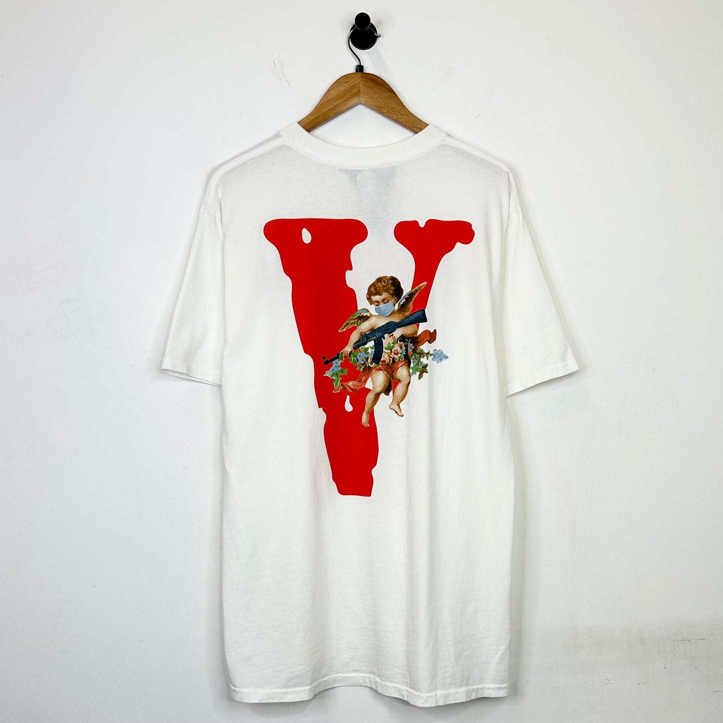 VLONE FRIENDS BABY GUN TEE