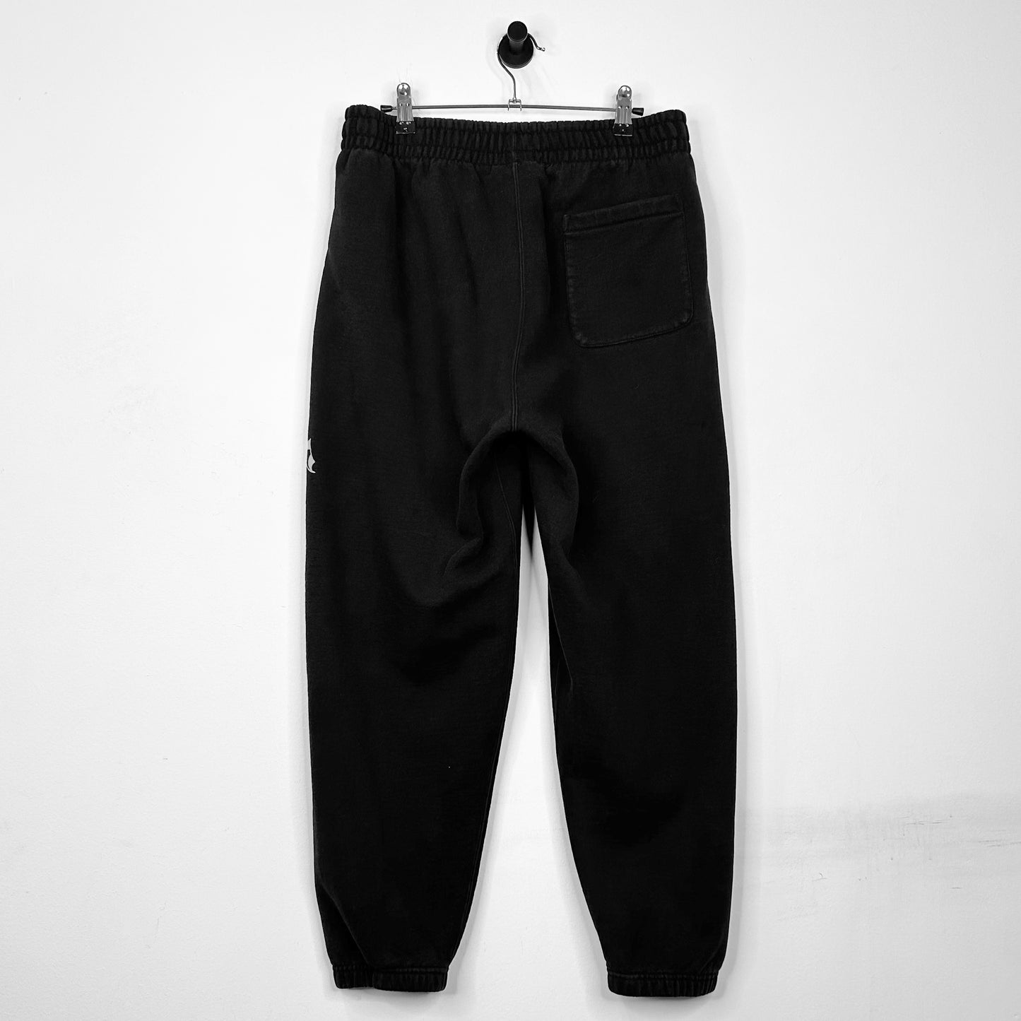 SUPREME BLACK/SILVER BLACKLETTER SWEATPANTS